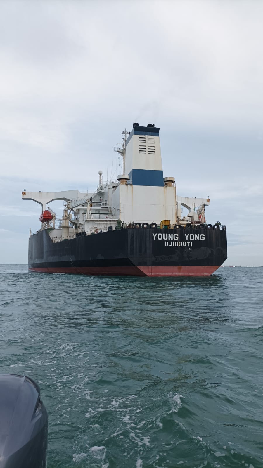 Engineering Support to Rescue a Grounded VLCC Tanker